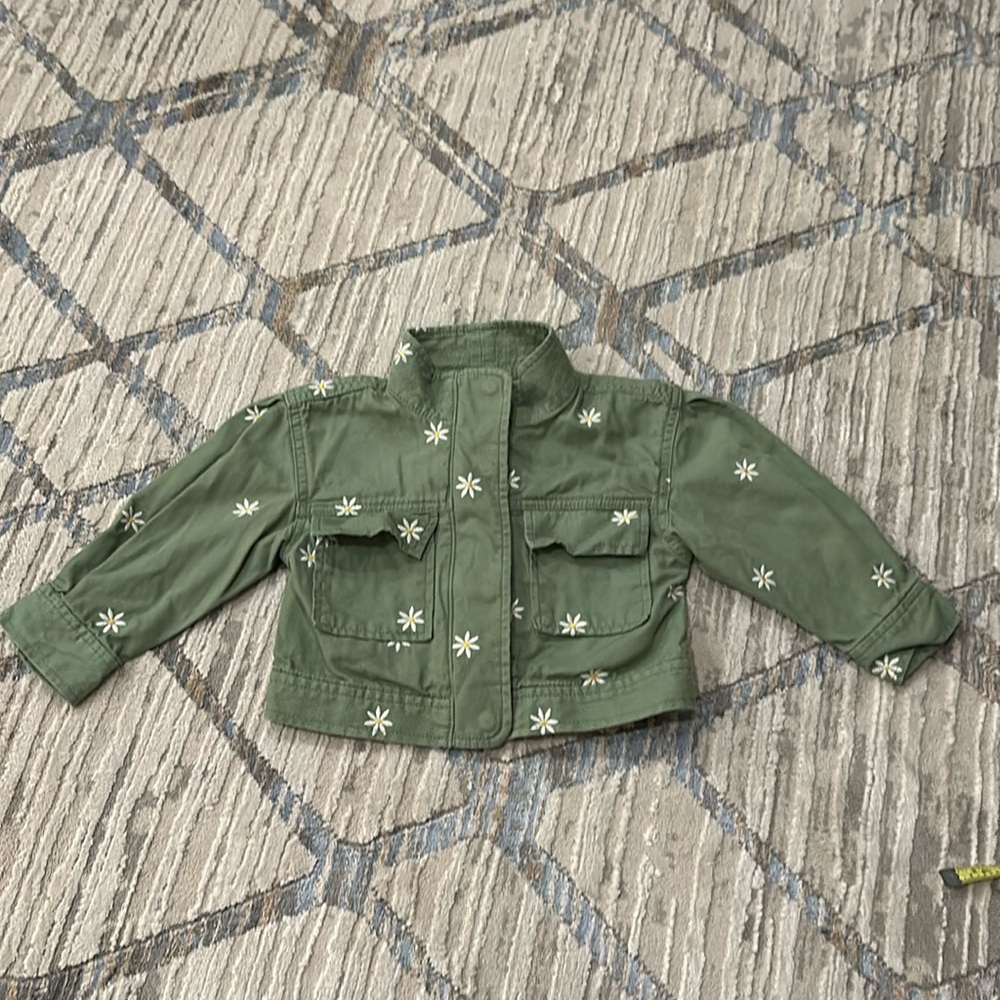 Baby gap • army green daisy embroidered jacket